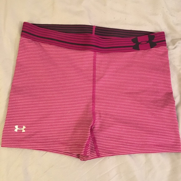 Under Armour Pants - Perfect Condition Under Armour spandex shorts